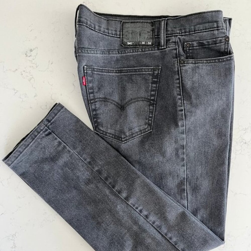 Levi s 541 Red Tab Athletic Fit 5 Pocket Straight Leg Denim Jeans Grey 36 x 34